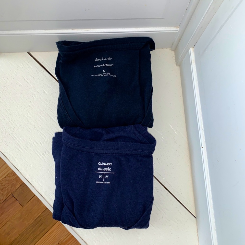 2 t-shirts